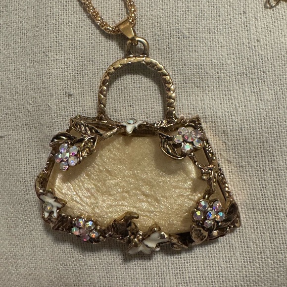 Betsey Johnson Heart Pendant Necklace - Picture 3 of 3